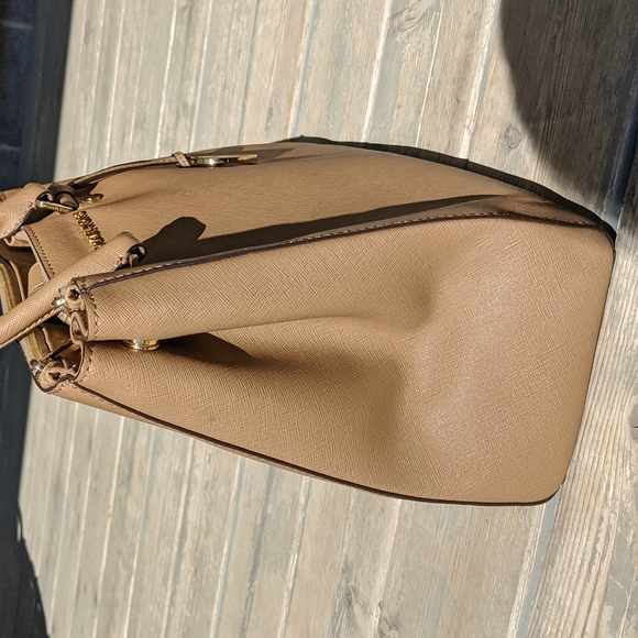 Michael Kors Satchel Purse - Picture 3 of 13